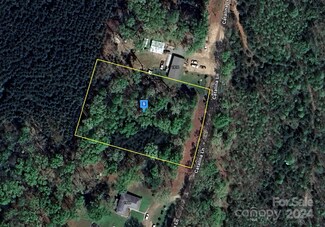 1930 Catalina Ln, Lincolnton, NC 28092