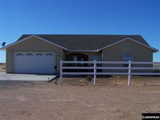 825 Mission Ln, Holbrook, AZ 86025