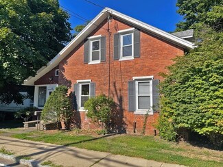 68 North St, Northampton, MA 01060