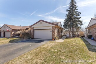 588 Idlewild Ct SW Unit 109, Byron Center, MI 49315