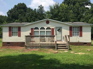 127 Ivey Dr, Kenly, NC 27542