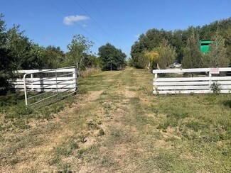 14630 Angus Rd, Polk City, FL 33868