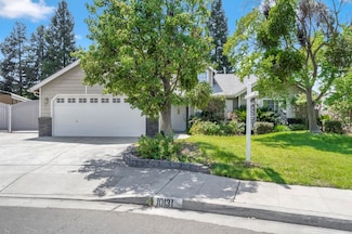 10131 N Price Ave, Fresno, CA 93730