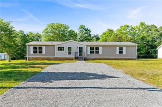 1220 Violet Ct, Burlington, NC 27217