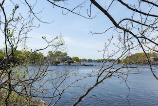 396 Portsmouth Ave, New Castle, NH 03854