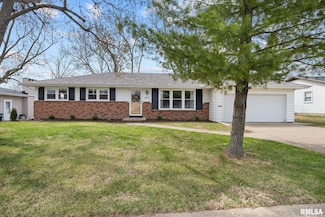 2802 W Gilbert Ave, Peoria, IL 61604