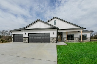 15265 Regiment Dr, Ashland, MO 65010