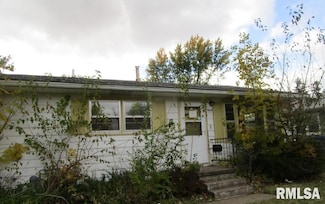 600 N 12th St, Clinton, IA 52732