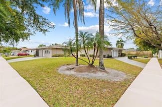 600 N 44th Ave, Hollywood, FL 33021