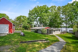 167 Townsend Harbor Rd, Lunenburg, MA 01462
