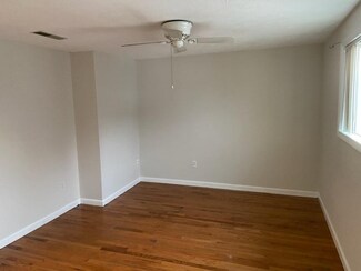 10 Goffe St Unit 2, Manchester, NH 03102