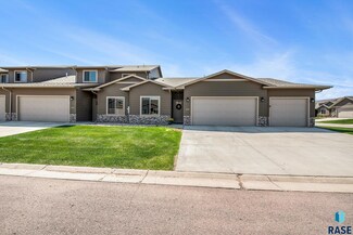 2701 E Meadowside Place, Sioux Falls, SD 57108