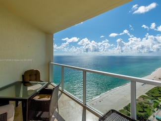 16699 Collins Ave Unit 2701, Sunny Isles Beach, FL 33160