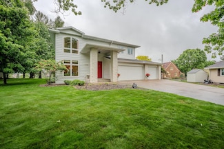 1102 Michler Crest, Merrill, WI 54452