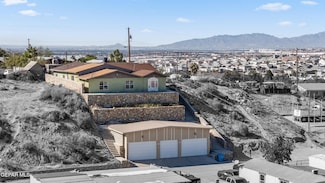 167 Loyola Ln, El Paso, TX 79928