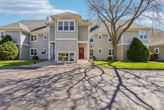 N2768 Summerville Park Rd, Lodi, WI 53555