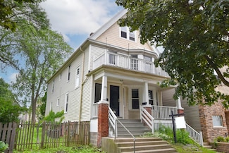 2606 N Booth St Unit 2608, Milwaukee, WI 53212