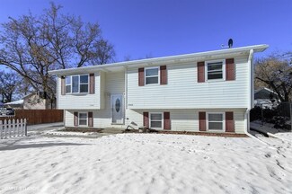 2344 Wallace Ave, North Chicago, IL 60064