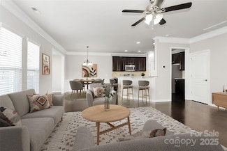 1929 Royal Gorge Ave, Charlotte, NC 28210