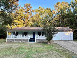 3459 Spraggins Ave, Gadsden, AL 35903