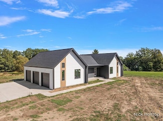 6121 Barry St, Hudsonville, MI 49426