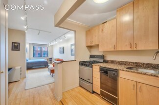 222 W 14th St Unit 3L, New York, NY 10011