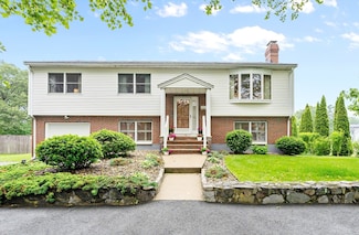 9 Clark Ave, Salem, MA 01970