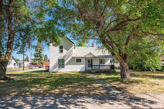 2107 E Desmet Ave, Spokane, WA 99202
