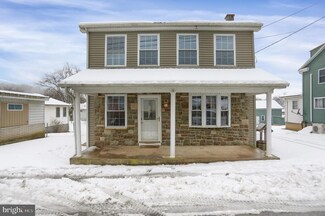 381 E Salem Rd, Thompsontown, PA 17094