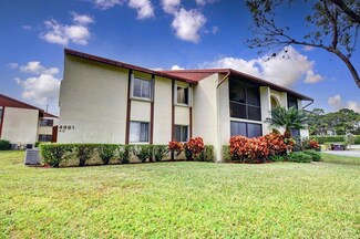 4991 Sable Pine Cir Unit D2, West Palm Beach, FL 33417