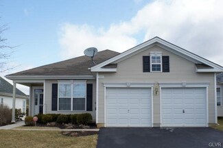 1995 Sydney Ln, Macungie, PA 18062