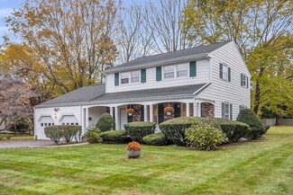 3 Seneca Dr, Danvers, MA 01923