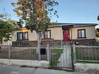 21057 Runnymede St, Canoga Park, CA 91303