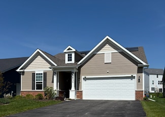 1431 Timberland Dr, Algonquin, IL 60102