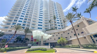 3801 Collins Ave Unit 1105, Miami Beach, FL 33140
