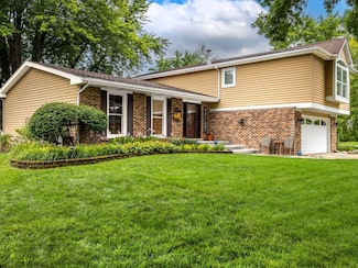 2854 Saint Anton Ct Unit 3, Lisle, IL 60532