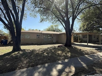 222 Hillwood Dr, San Antonio, TX 78213