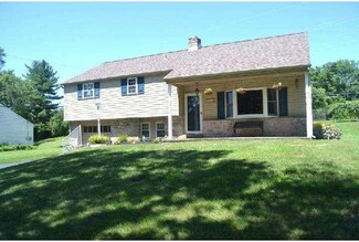 116 Upper Valley Rd, North Wales, PA 19454