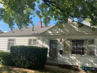 2512 Westbury Ct, Toledo, OH 43609