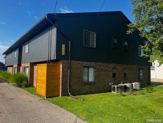 2639 Columbia Rd Unit 7, Berkley, MI 48072