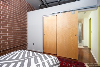 322 E Liberty St Unit 2, Ann Arbor, MI 48104