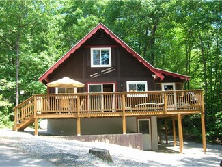 53 Oak Ridge Rd, Madison, NH 03849
