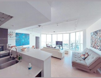 16699 Collins Ave Unit 2807, Sunny Isles Beach, FL 33160