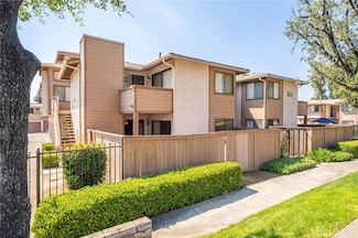 1303 Massachusetts Ave Unit 101, Riverside, CA 92507