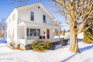 24 Henry St, Glens Falls, NY 12801