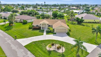 1004 SE 42nd Ln, Cape Coral, FL 33904