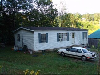 15 Kyle Rd, Brattleboro, VT 05301