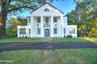 586 Central Ave, Coldwater, MS 38618