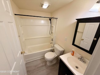 1130 W 26th Ave Unit 203, Anchorage, AK 99503