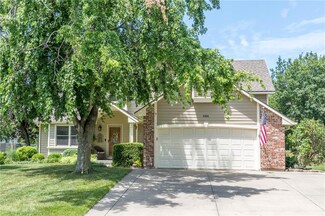 2901 Harrison Ave, Lawrence, KS 66047